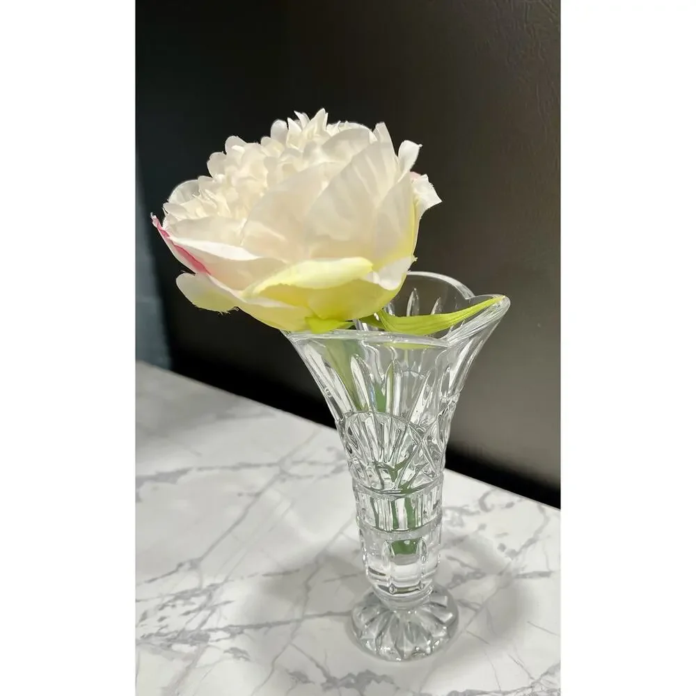 Shannon Crystal by Godinger 24% Lead Crystal Freedom Vase 6.5